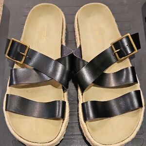 American Eagle Black Sandals with Buckle 022